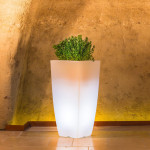 SILENTE - vaso luminoso rgb con pannello solare